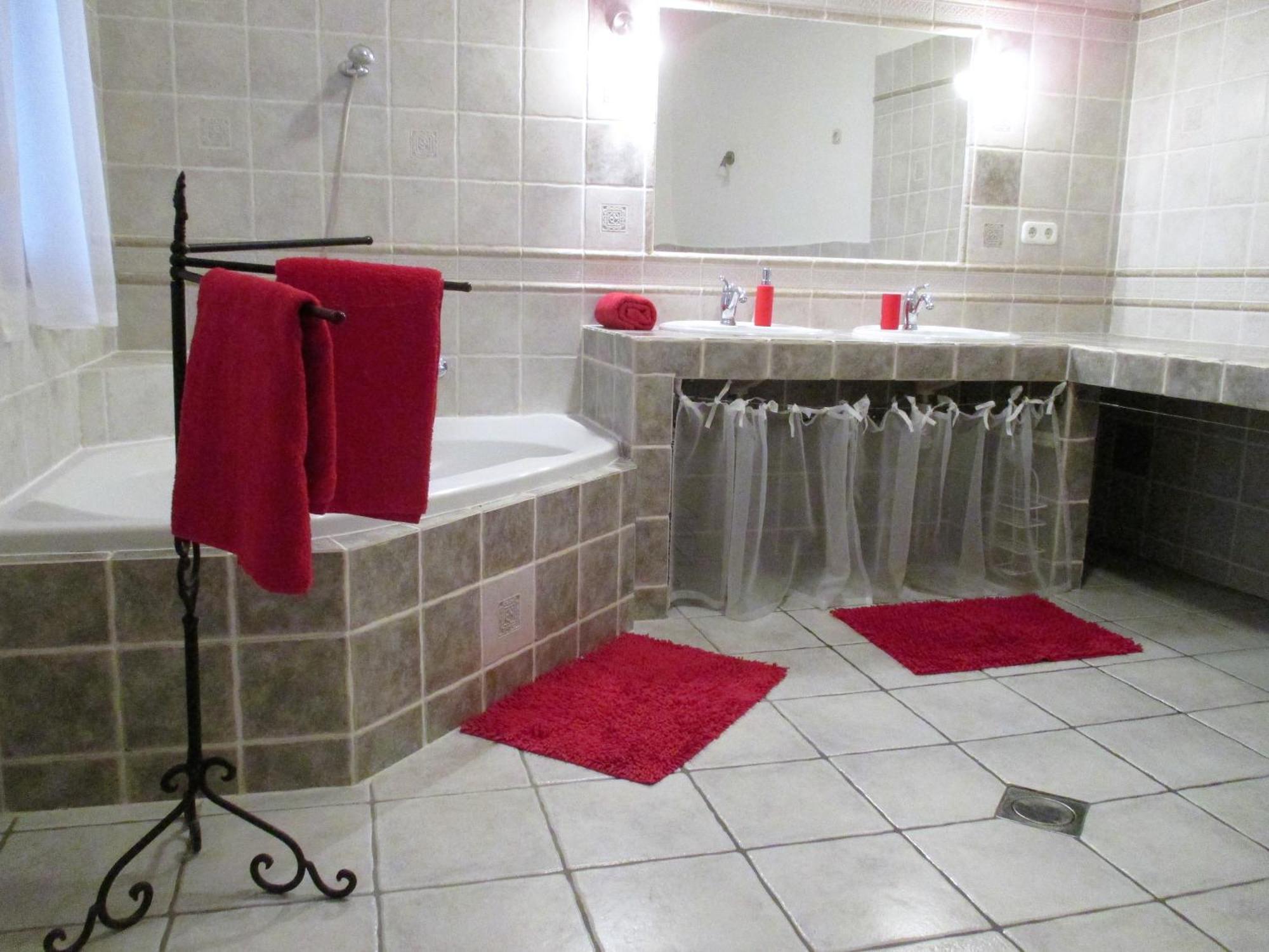 פץ' Mediterran Apartman מראה חיצוני תמונה