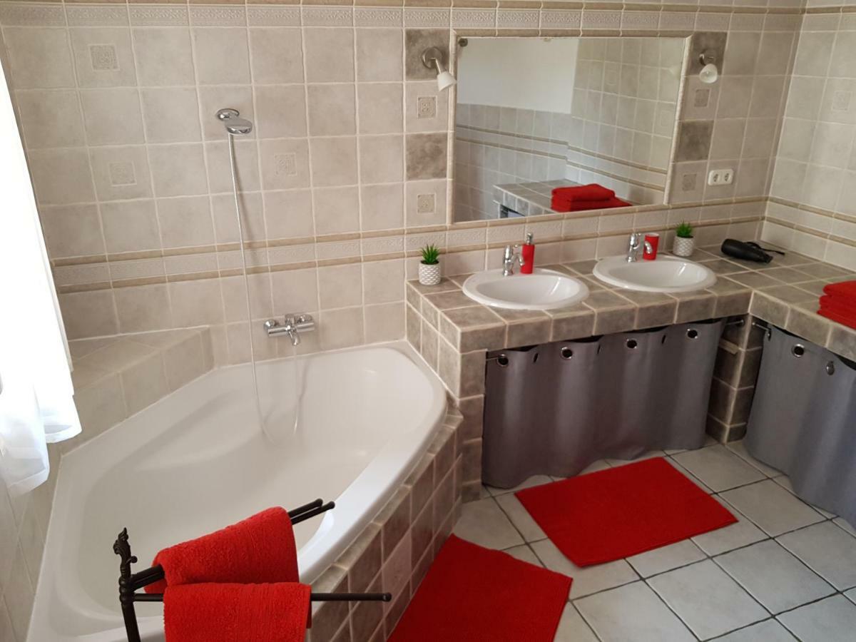 פץ' Mediterran Apartman מראה חיצוני תמונה